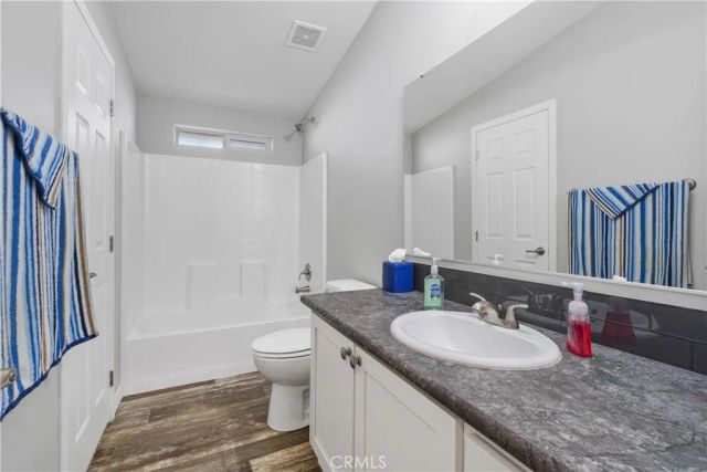 4000 Pierce 256, Riverside, CA 92505