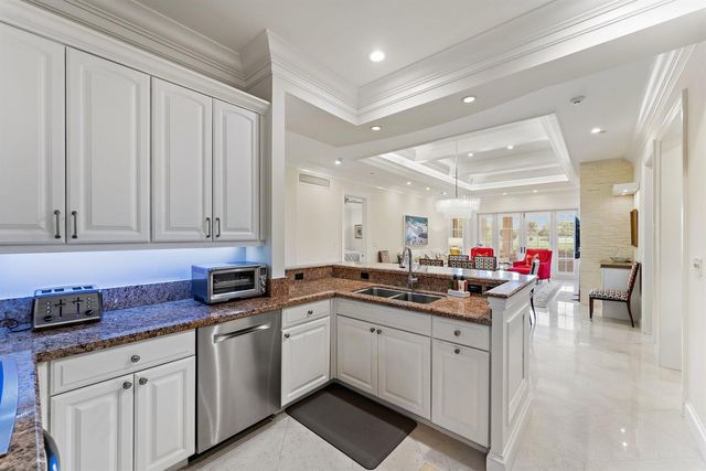 611 White Pelican Way, Jupiter, FL 33477