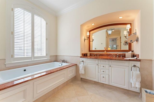 611 White Pelican Way, Jupiter, FL 33477