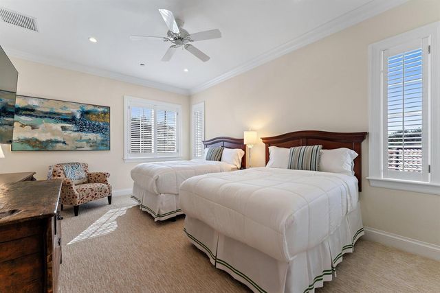 611 White Pelican Way, Jupiter, FL 33477