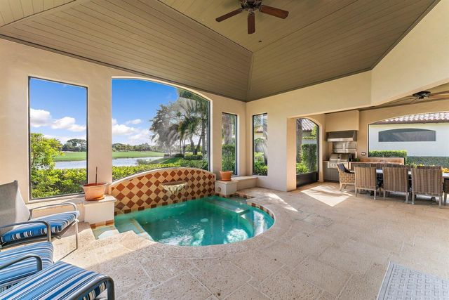 611 White Pelican Way, Jupiter, FL 33477