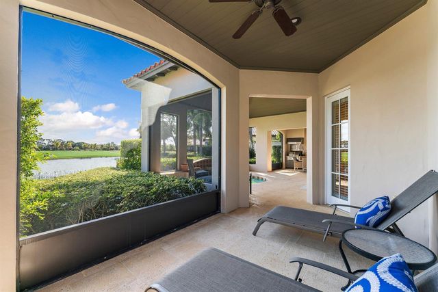 611 White Pelican Way, Jupiter, FL 33477