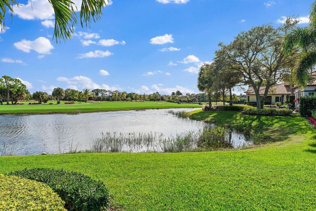 611 White Pelican Way, Jupiter, FL 33477