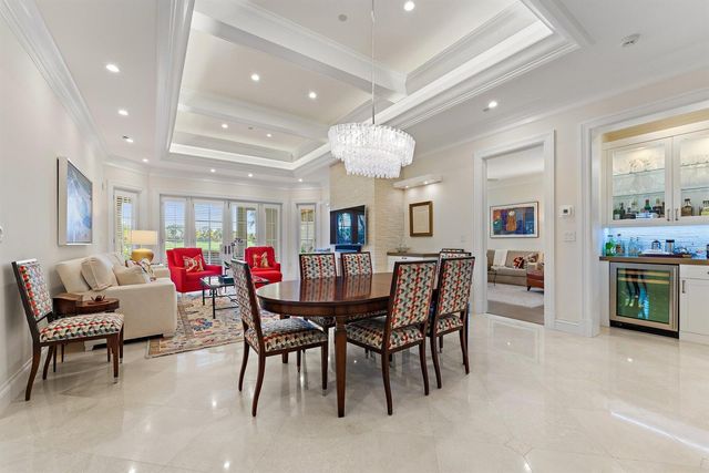 611 White Pelican Way, Jupiter, FL 33477