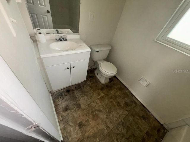 4540 COMMANDER DRIVE 2224, Orlando, FL 32822