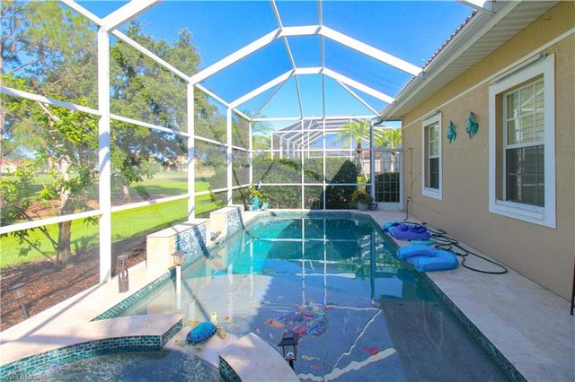 152 Napa Ridge WAY, Naples, FL 34119