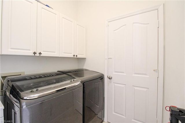 152 Napa Ridge WAY, Naples, FL 34119