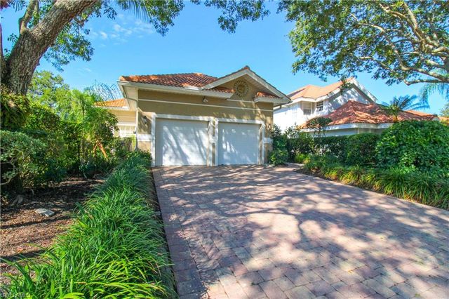 152 Napa Ridge WAY, Naples, FL 34119