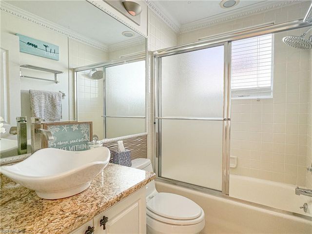 152 Napa Ridge WAY, Naples, FL 34119