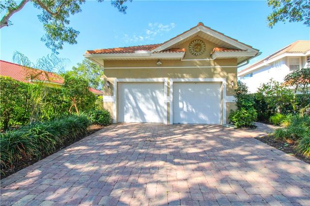 152 Napa Ridge WAY, Naples, FL 34119