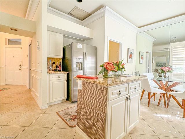 152 Napa Ridge WAY, Naples, FL 34119