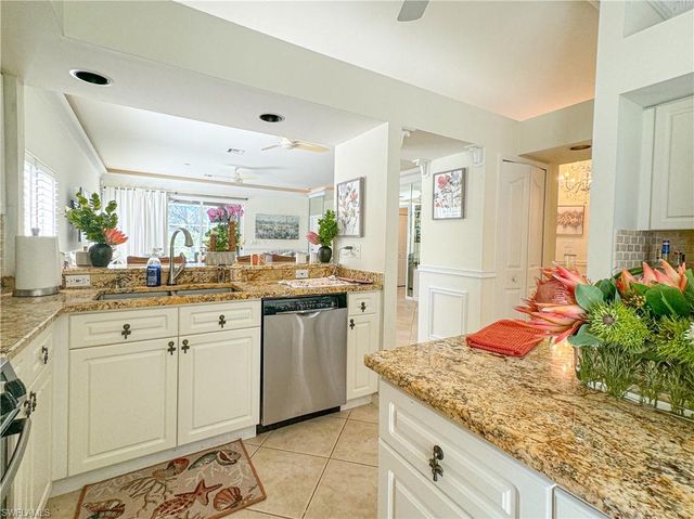 152 Napa Ridge WAY, Naples, FL 34119