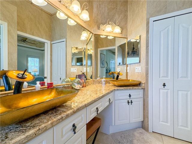 152 Napa Ridge WAY, Naples, FL 34119