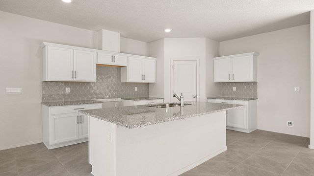 6044 Gilpin Drive SE, Albuquerque, NM 87106