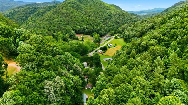 368 Little Dry Run Road, Butler, TN 37640