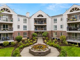 15510 Ne KNOTT St 18, Portland, OR 97230