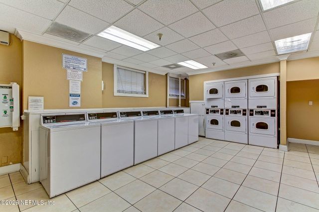 311 W ASHLEY Street 1504, Jacksonville, FL 32202