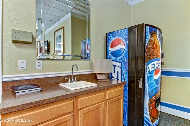 311 W ASHLEY Street 1504, Jacksonville, FL 32202