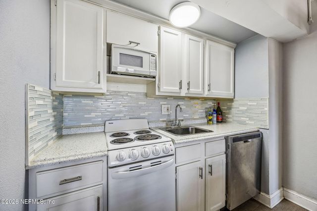 311 W ASHLEY Street 1504, Jacksonville, FL 32202