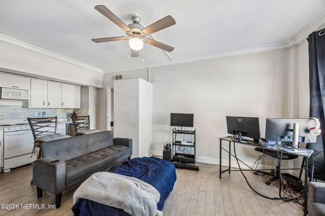 311 W ASHLEY Street 1504, Jacksonville, FL 32202