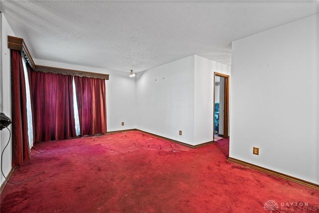 420 Clearcreek Franklin Road, Springboro, OH 45066