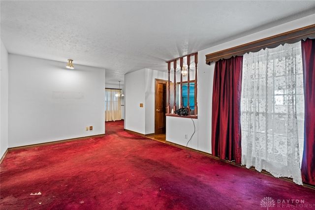 420 Clearcreek Franklin Road, Springboro, OH 45066