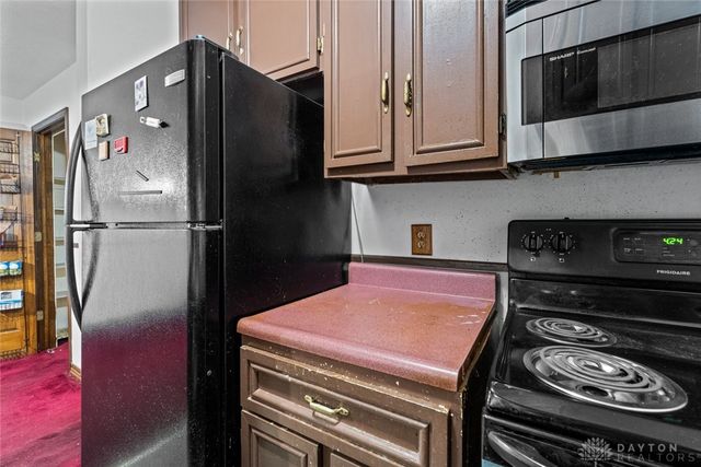 420 Clearcreek Franklin Road, Springboro, OH 45066