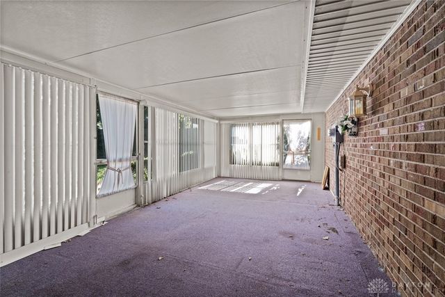 420 Clearcreek Franklin Road, Springboro, OH 45066