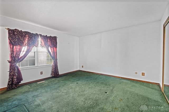 420 Clearcreek Franklin Road, Springboro, OH 45066