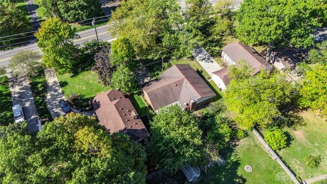 420 Clearcreek Franklin Road, Springboro, OH 45066