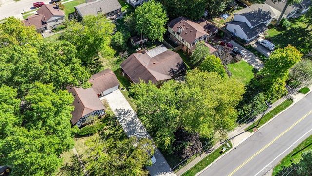 420 Clearcreek Franklin Road, Springboro, OH 45066