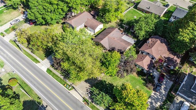 420 Clearcreek Franklin Road, Springboro, OH 45066