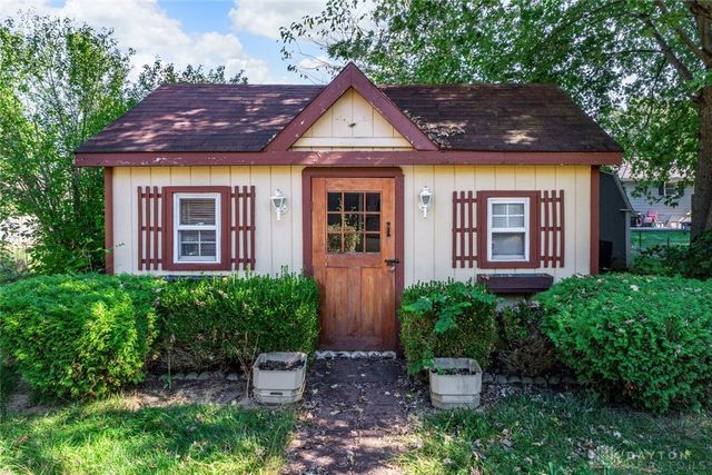 420 Clearcreek Franklin Road, Springboro, OH 45066