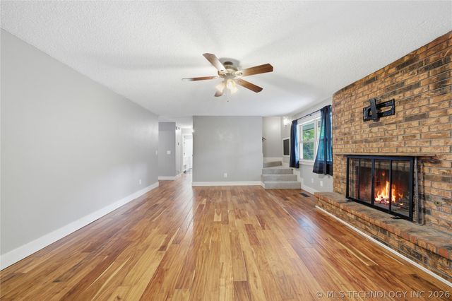 1416 S Chestnut Avenue, Broken Arrow, OK 74012