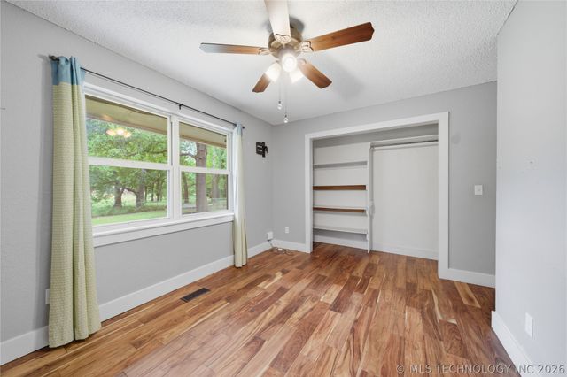1416 S Chestnut Avenue, Broken Arrow, OK 74012
