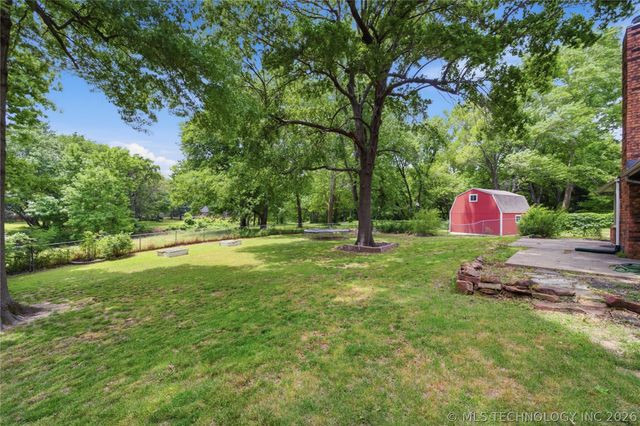 1416 S Chestnut Avenue, Broken Arrow, OK 74012