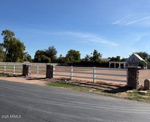 14305 E Buffalo Street -, Gilbert, AZ 85295