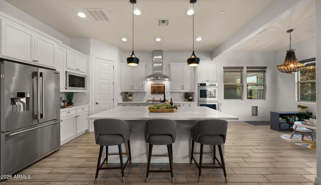 Image 6 of property listing at 10564 E STEARN Avenue, Mesa, AZ 85212