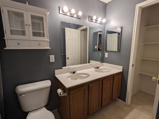 16424 Red River Lane, Fort Worth, TX 76247