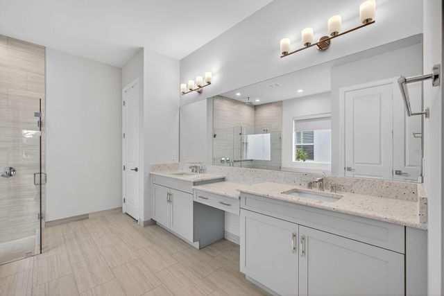 9901 Regency Way, Palm Beach Gardens, FL 33412