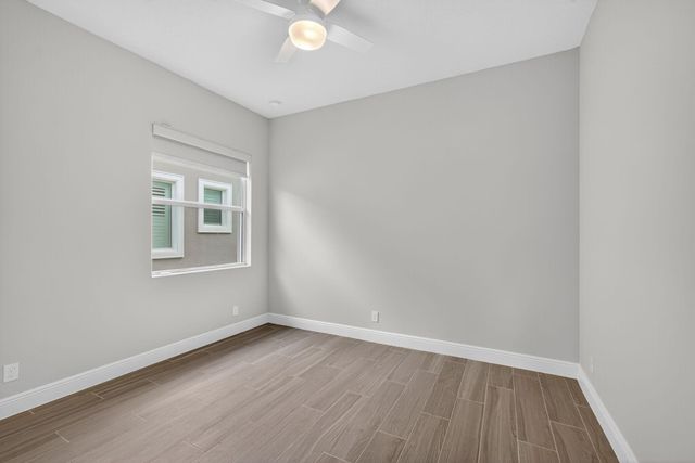 9901 Regency Way, Palm Beach Gardens, FL 33412