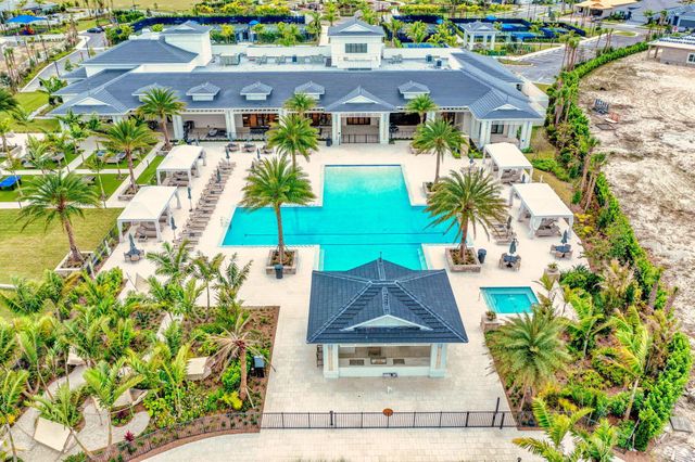 9901 Regency Way, Palm Beach Gardens, FL 33412