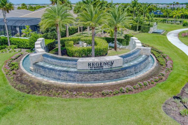 9901 Regency Way, Palm Beach Gardens, FL 33412