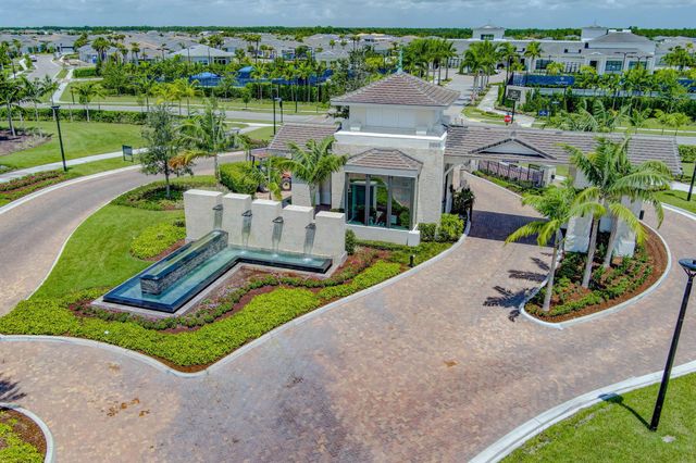 9901 Regency Way, Palm Beach Gardens, FL 33412