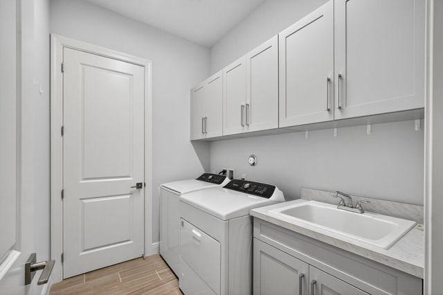 9901 Regency Way, Palm Beach Gardens, FL 33412