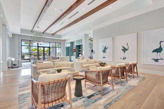 9901 Regency Way, Palm Beach Gardens, FL 33412