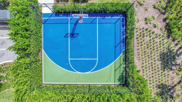 9901 Regency Way, Palm Beach Gardens, FL 33412