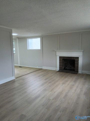 1311 Somerville Road SE, Decatur, AL 35601