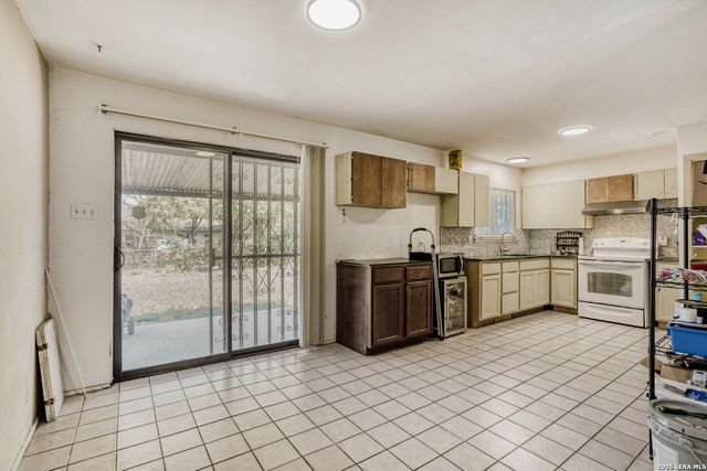 6602 Amberwood, San Antonio, TX 78242