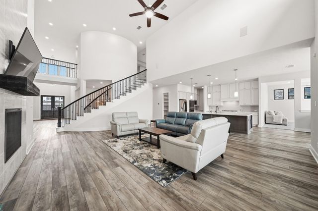 320 Waters Landing Lane, Katy, TX 77493